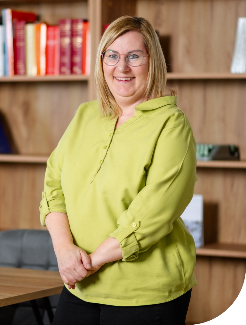 Karin Schnider, Inhaberin und Administration